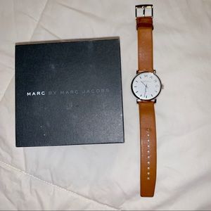 Marc Jacobs leather watch